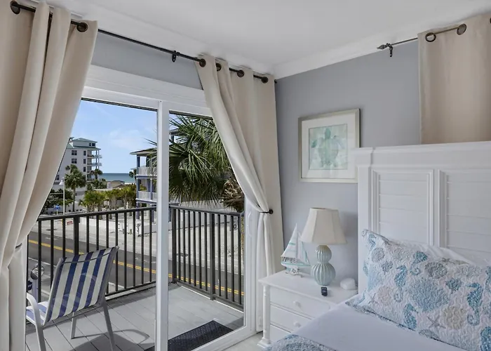 Holiday home Oceanview - Steps To - King - Pool - Arcade *